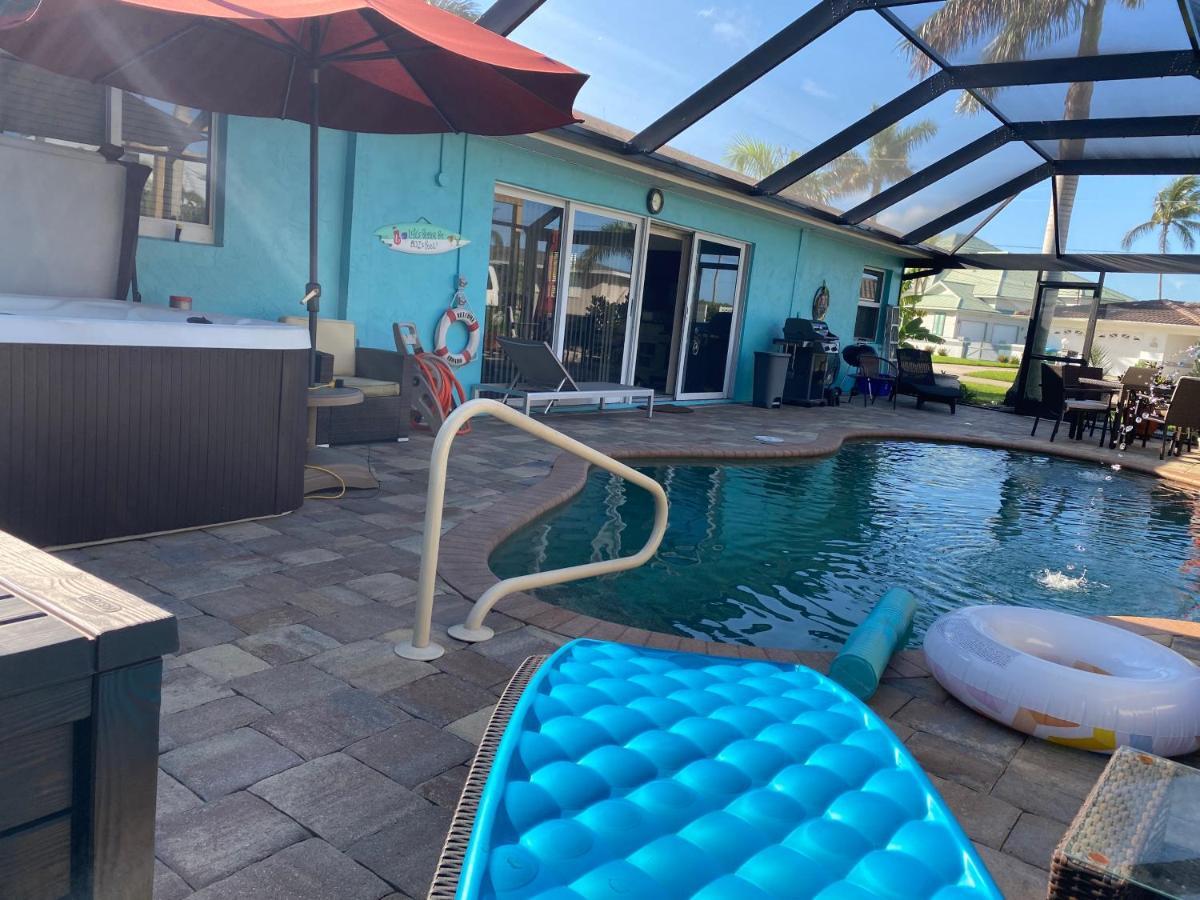 This Homestay Oasis Is The Cape'S Best Place To Stay Cape Coral Exteriér fotografie